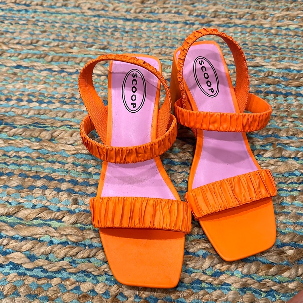 Cute summer heels!